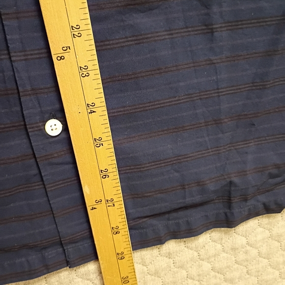 Nautica Shirt Men's Small Cotton Button Down Short Sleeve Navy With Tie Dye NWT - Picture 3 of 5